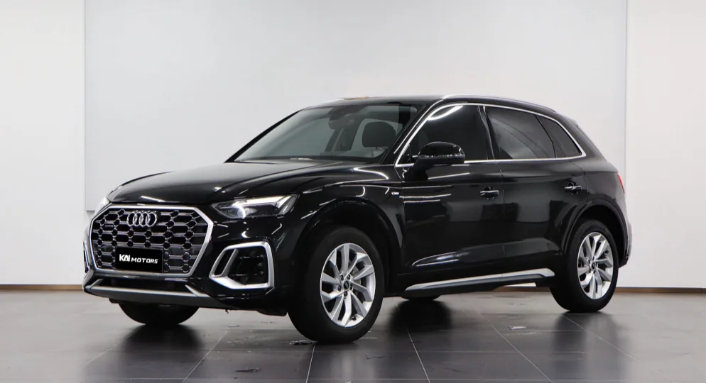 Audi Q5L photograph from a past third-party listing