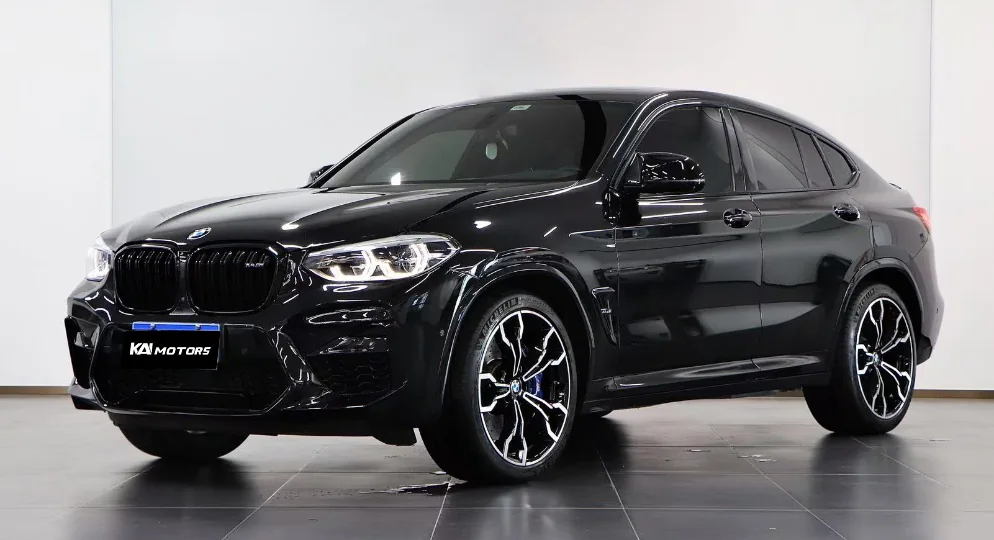 BMW X4 M photograph from a past third-party listing