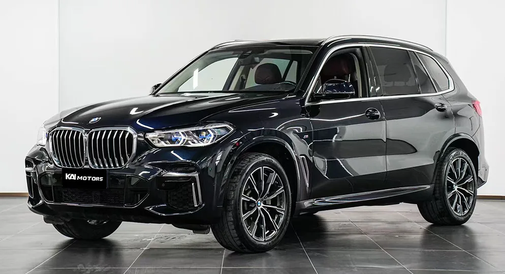 BMW X5 xDrive 30Li photograph from a past third-party listing