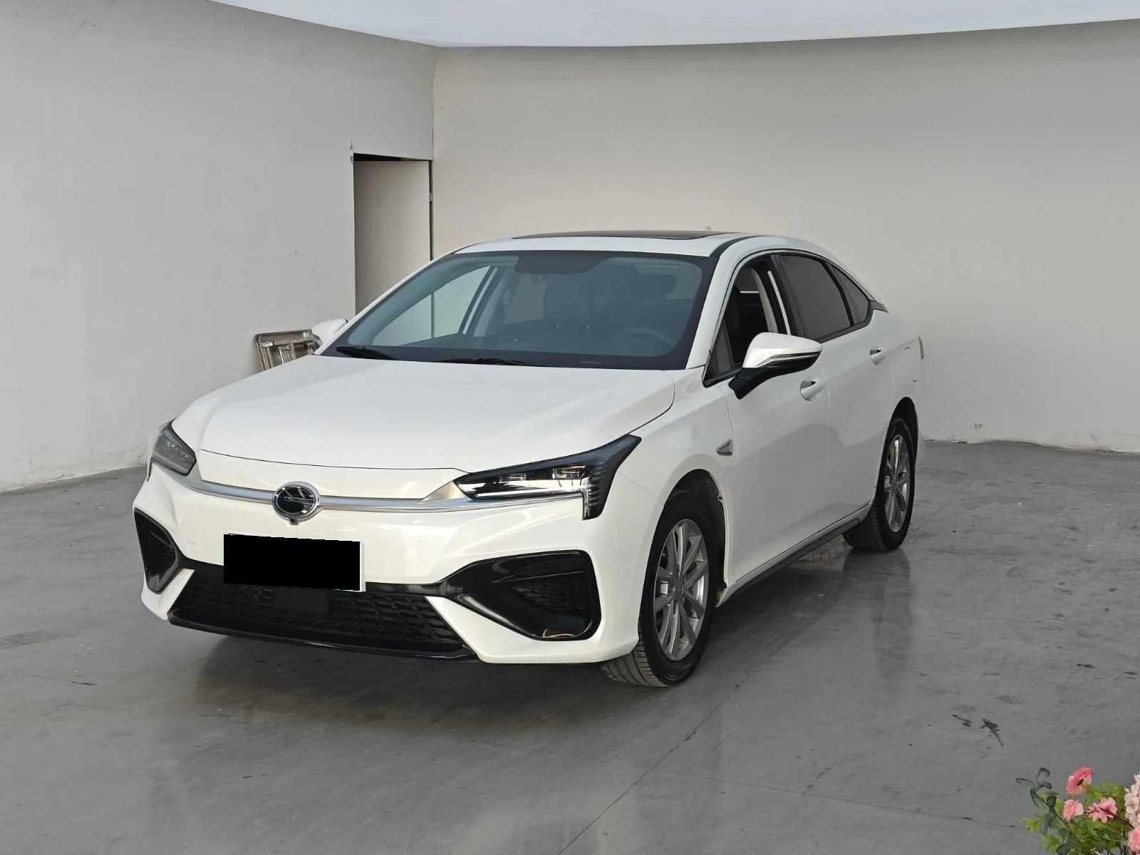 AION S supplied vehicle photograph 1